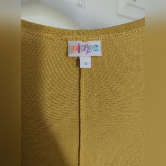 Lularoe Lindsay Cardigan Mustard Gold - Picture 2 of 3